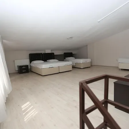Midtown Suit Flat *